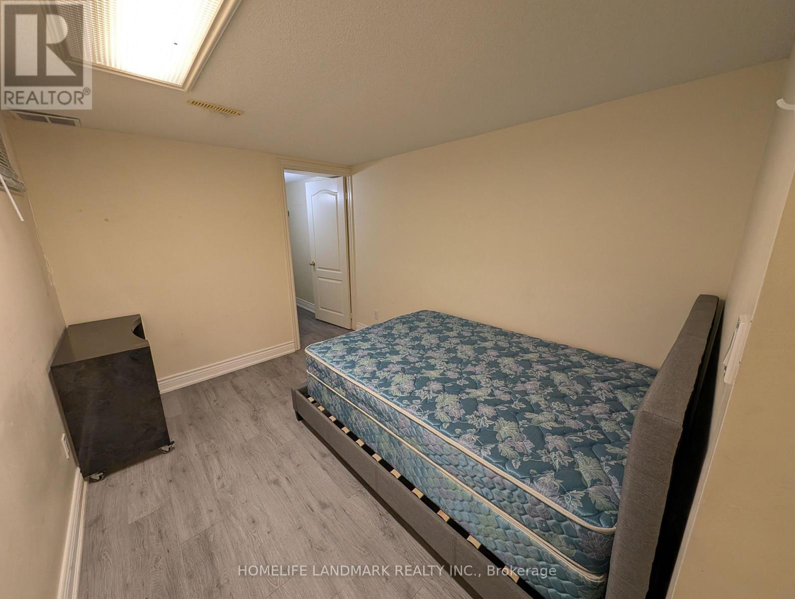 26 Ashglen Court, Toronto (Tam O'shanter-Sullivan), Ontario  M1T 3X3 - Photo 8 - E12764518