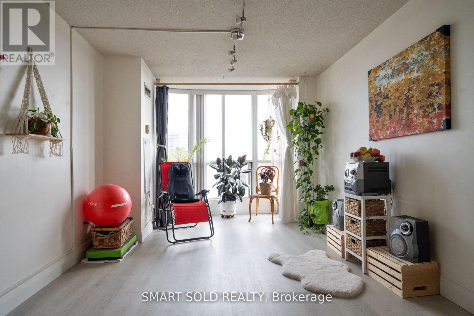 1211 - 1470 Midland Avenue, Toronto (Dorset Park), Ontario  M1P 4Z4 - Photo 2 - E12764538