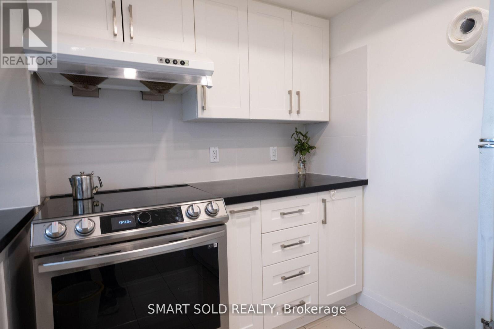 1211 - 1470 Midland Avenue, Toronto (Dorset Park), Ontario  M1P 4Z4 - Photo 5 - E12764538