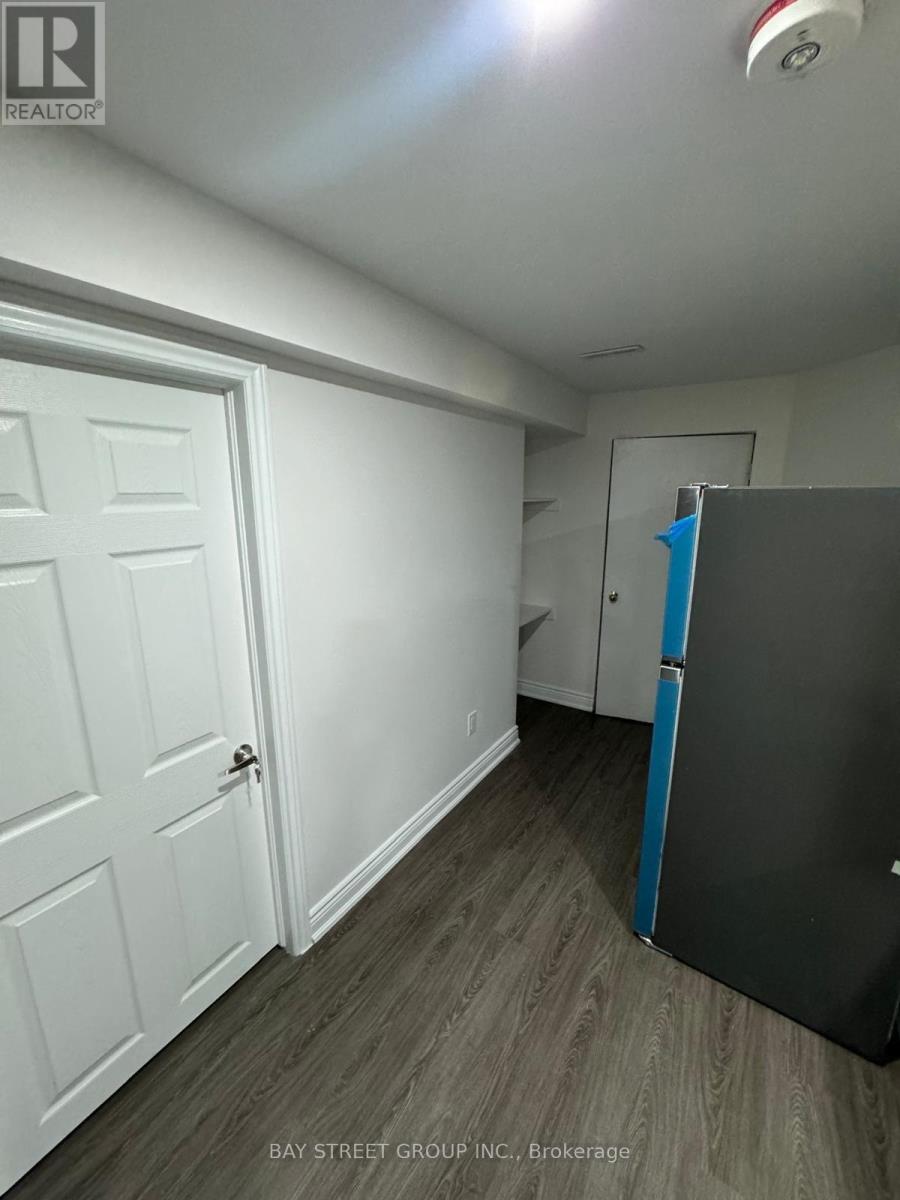 Bsmt - 68 St. Joan Of Arc Avenue, Vaughan, Ontario  L6A 2H2 - Photo 12 - N12764540