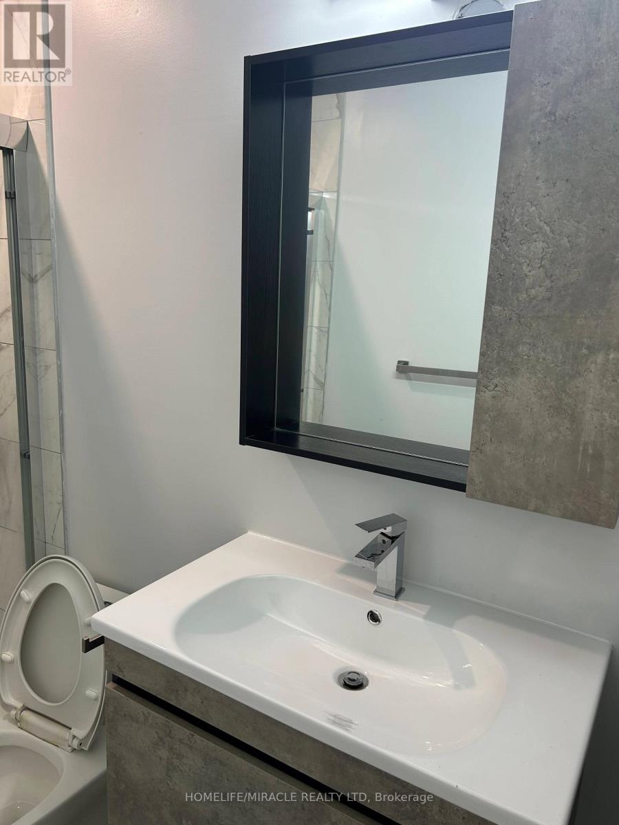 2 - 2401 Lakeshore Boulevard W, Toronto, Ontario  M8V 1C5 - Photo 10 - W12764516