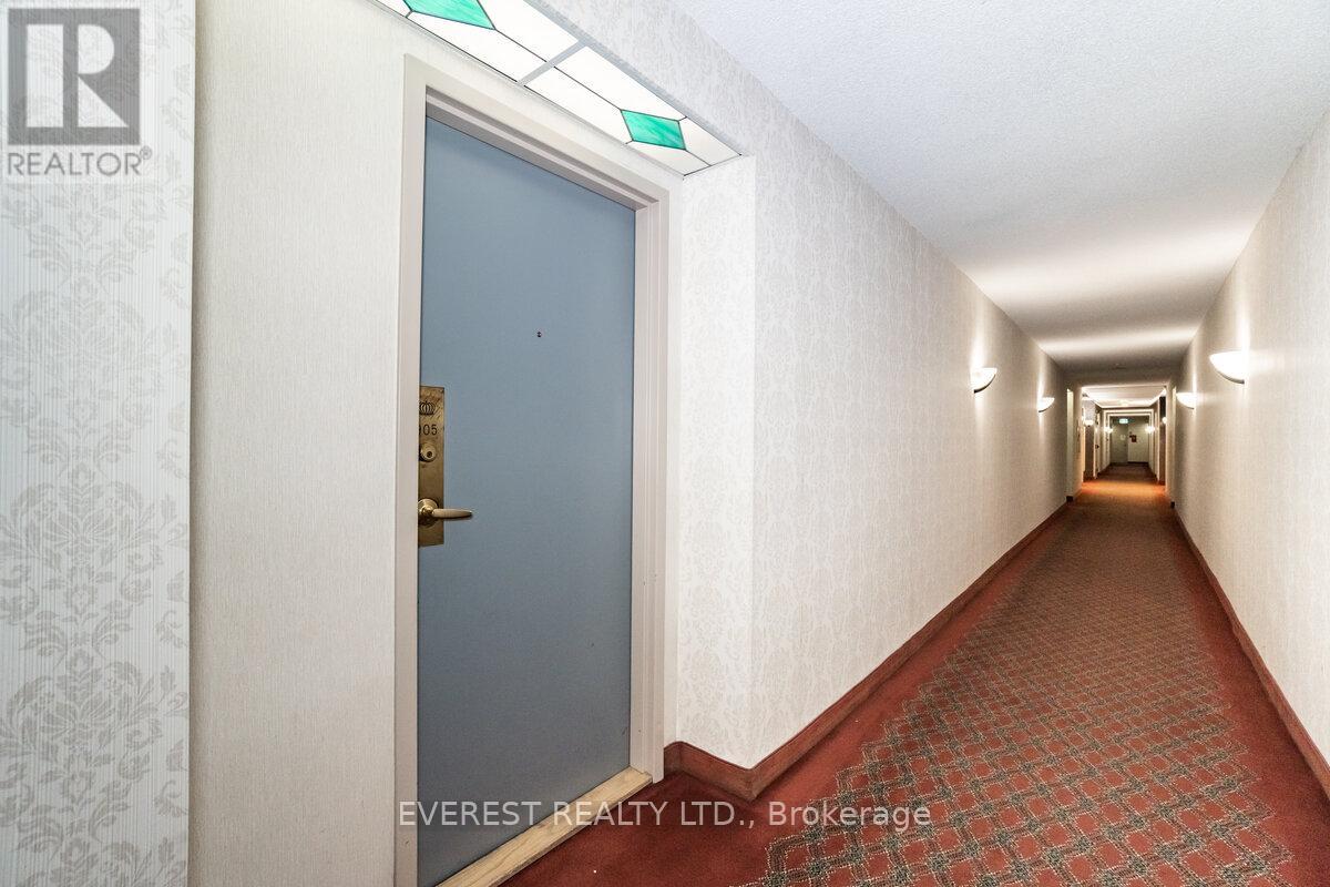 905 - 10 Malta Avenue, Brampton, Ontario  L6Y 4G6 - Photo 3 - W12764524