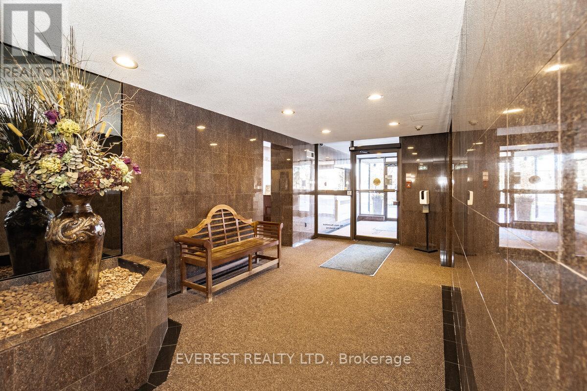 905 - 10 Malta Avenue, Brampton, Ontario  L6Y 4G6 - Photo 39 - W12764524