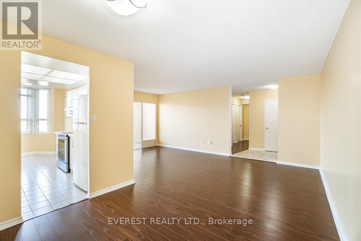 905 - 10 Malta Avenue, Brampton, Ontario  L6Y 4G6 - Photo 8 - W12764524