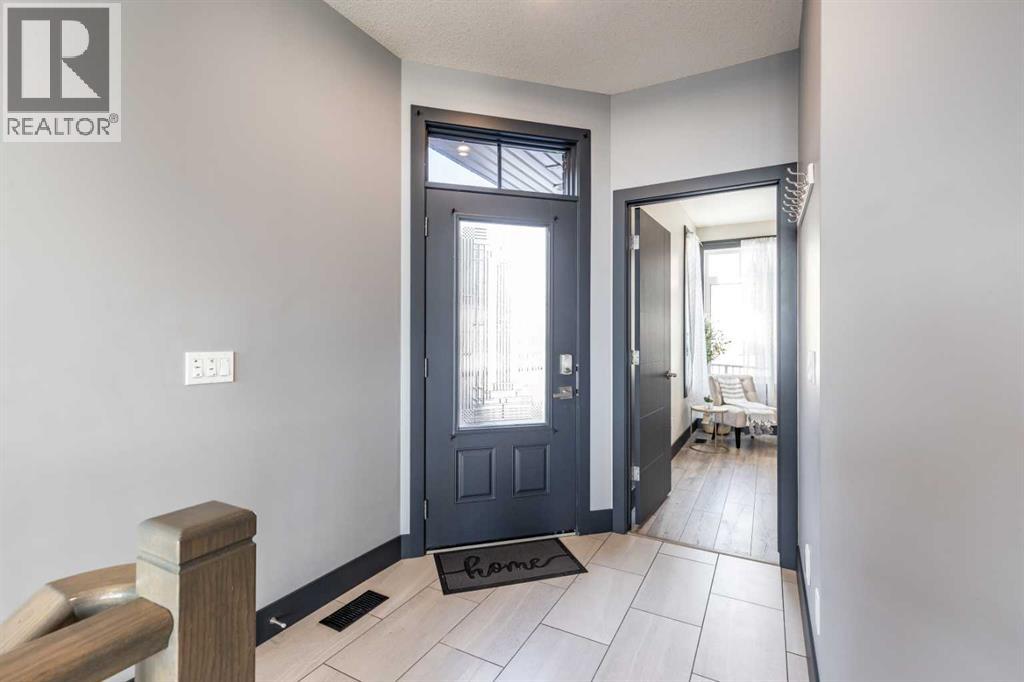 22 Palisades Lane Ne, Medicine Hat, Alberta  T1C 2B4 - Photo 5 - A2281155