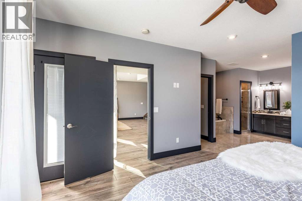 22 Palisades Lane Ne, Medicine Hat, Alberta  T1C 2B4 - Photo 35 - A2281155