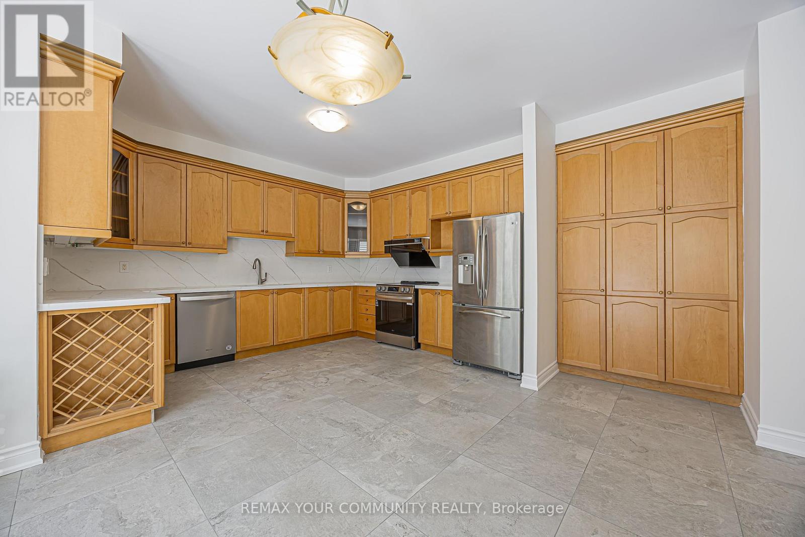 188 Fred Mclaren Boulevard, Markham, Ontario  L6E 1H2 - Photo 8 - N12762576