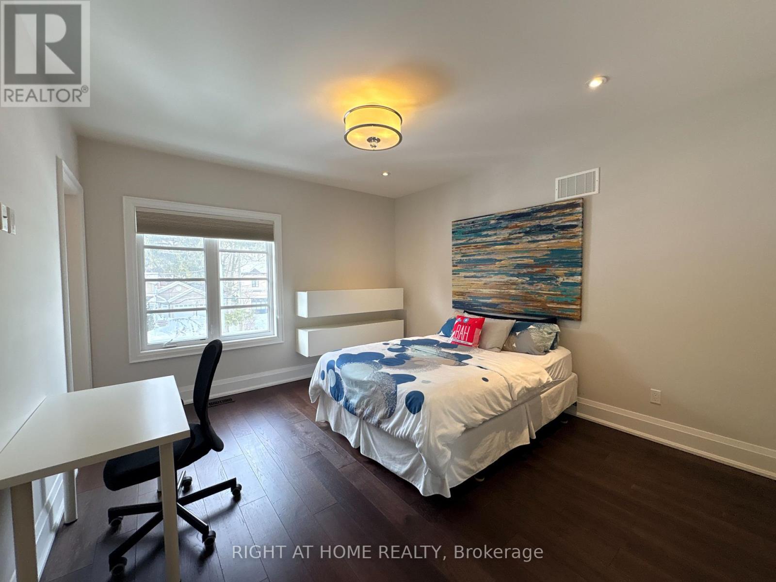 1 - 456 Lakeshore Road W, Oakville, Ontario  L6K 1S4 - Photo 29 - W12759820