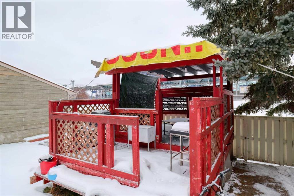 24 Shawmeadows Road Sw, Calgary, Alberta  T2Y 1B2 - Photo 34 - A2275194