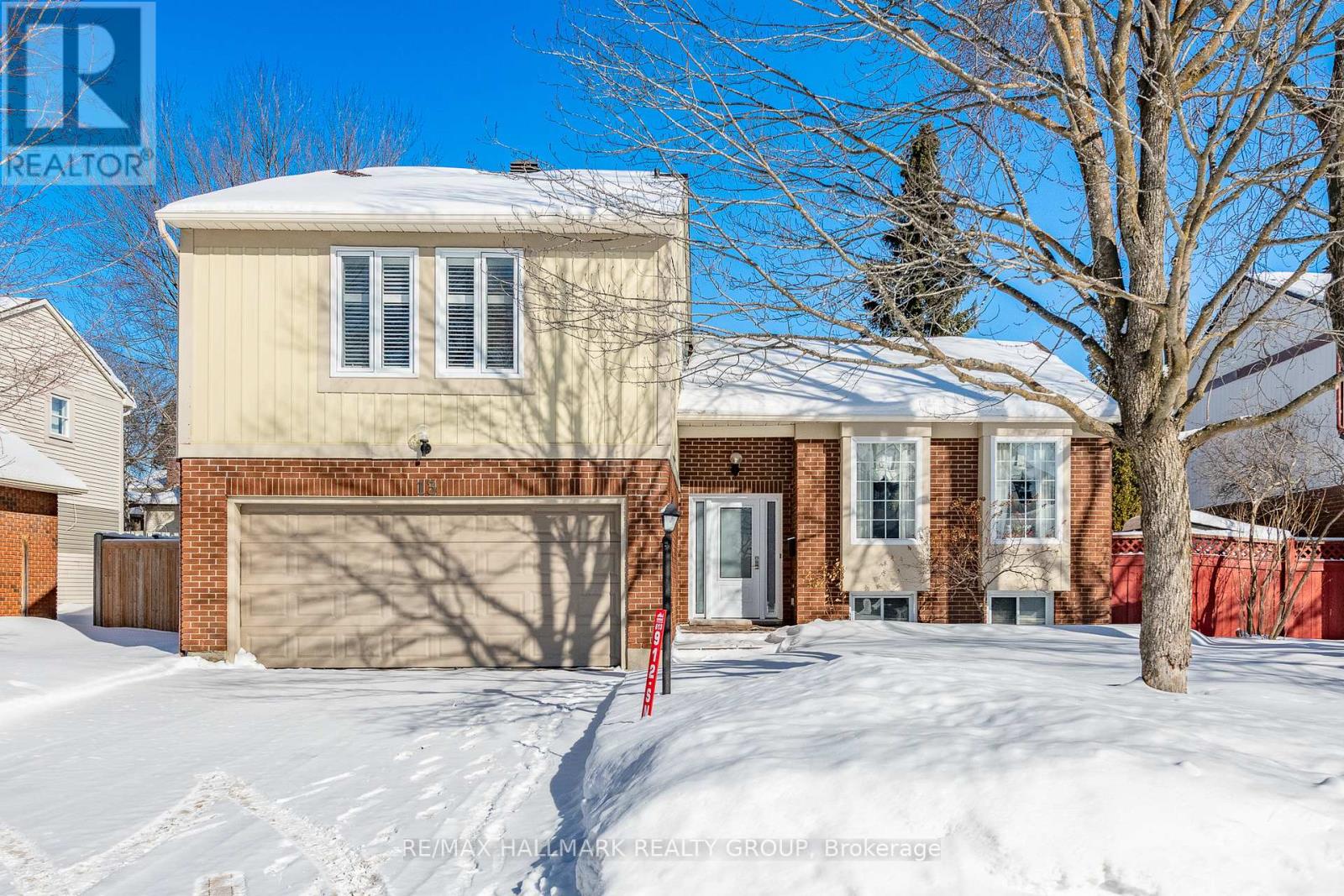 13 Trotting Way, Ottawa, Ontario  K2M 1B3 - Photo 2 - X12764578