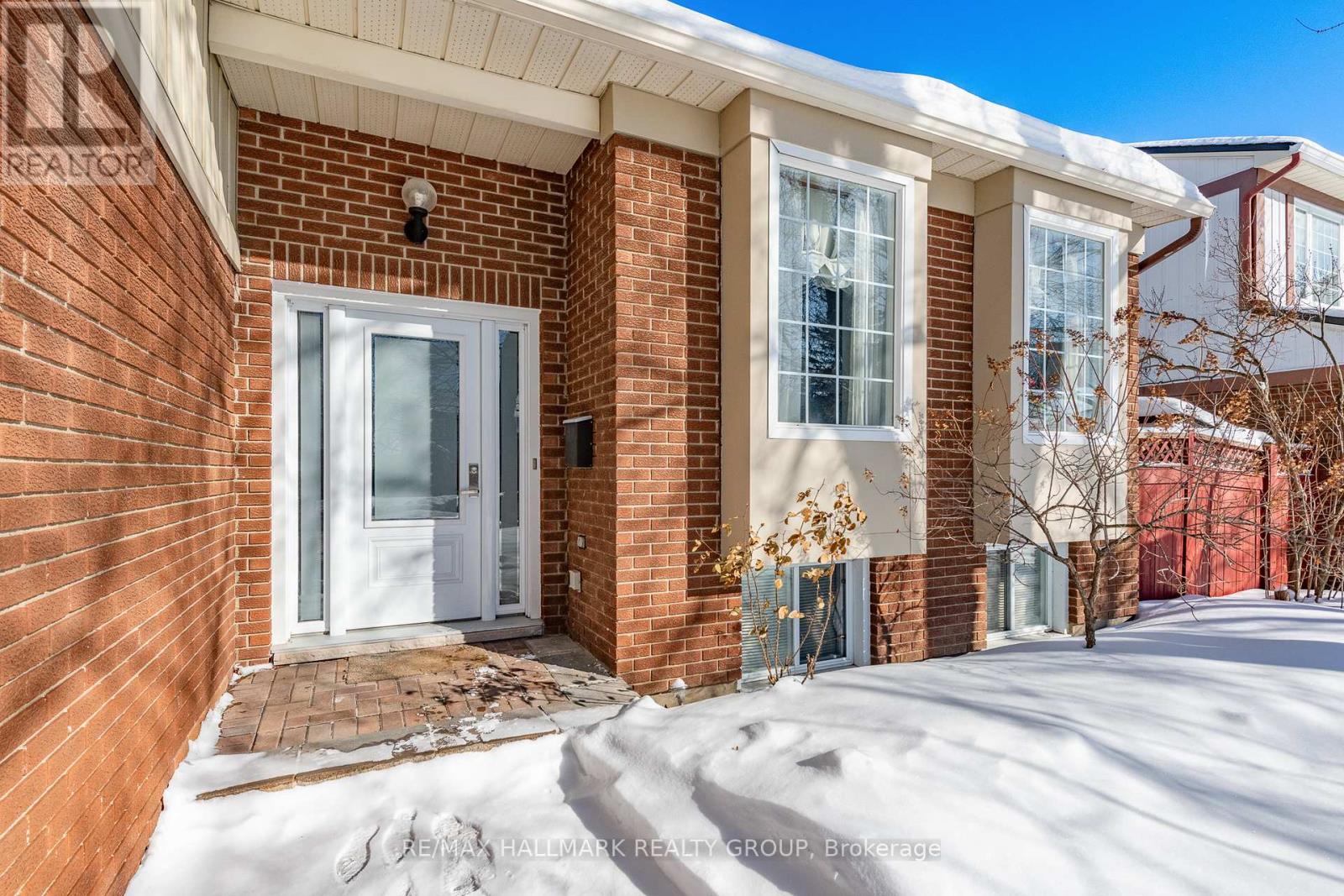 13 Trotting Way, Ottawa, Ontario  K2M 1B3 - Photo 3 - X12764578