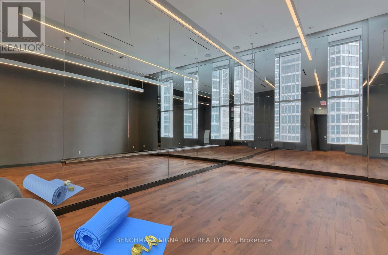 5807 - 10 York Street, Toronto, Ontario  M5J 0E1 - Photo 22 - C12764546