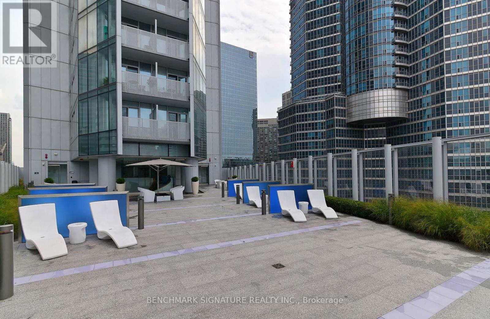 5807 - 10 York Street, Toronto, Ontario  M5J 0E1 - Photo 24 - C12764546