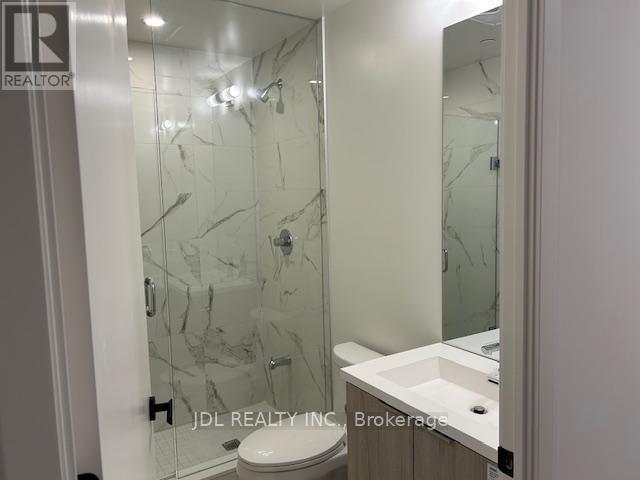 5507 - 8 Interchange Way, Vaughan (Vaughan Corporate Centre), Ontario  L4K 0R2 - Photo 5 - N12764584