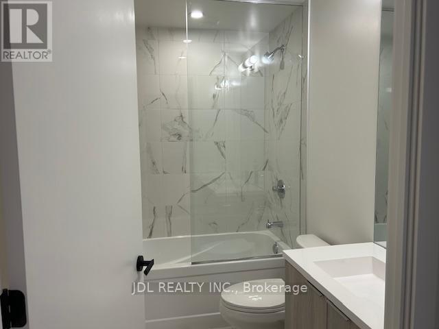 5507 - 8 Interchange Way, Vaughan (Vaughan Corporate Centre), Ontario  L4K 0R2 - Photo 6 - N12764584