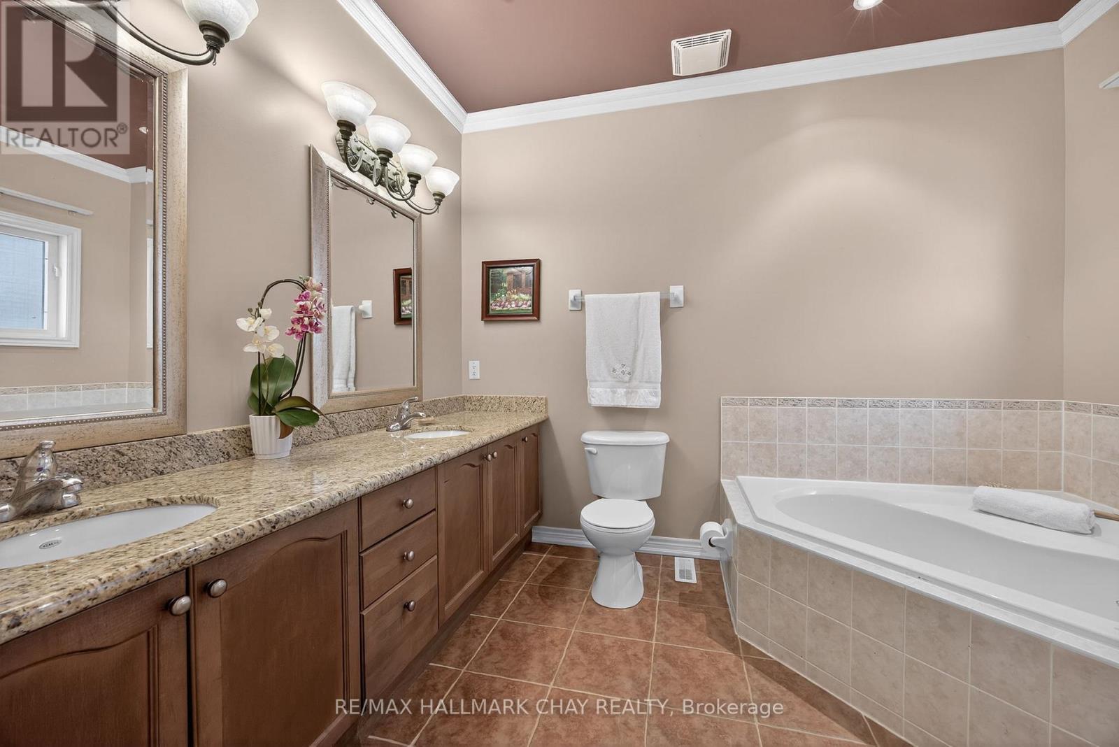 16 Stapleton Place, Barrie, Ontario  L4N 5Z3 - Photo 20 - S12764590