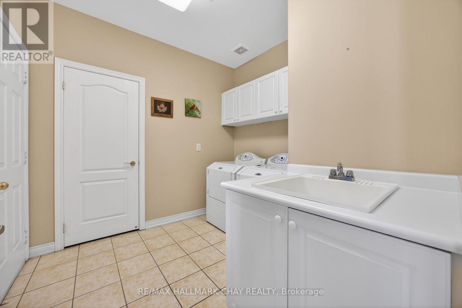 16 Stapleton Place, Barrie, Ontario  L4N 5Z3 - Photo 24 - S12764590