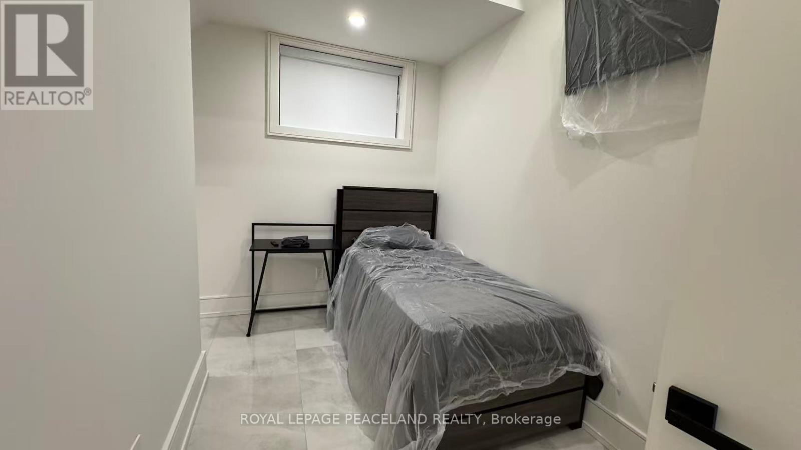 Lowerrm#3-All Included - 116 Holcolm Road, Toronto, Ontario  M2N 2C9 - Photo 4 - C12760102