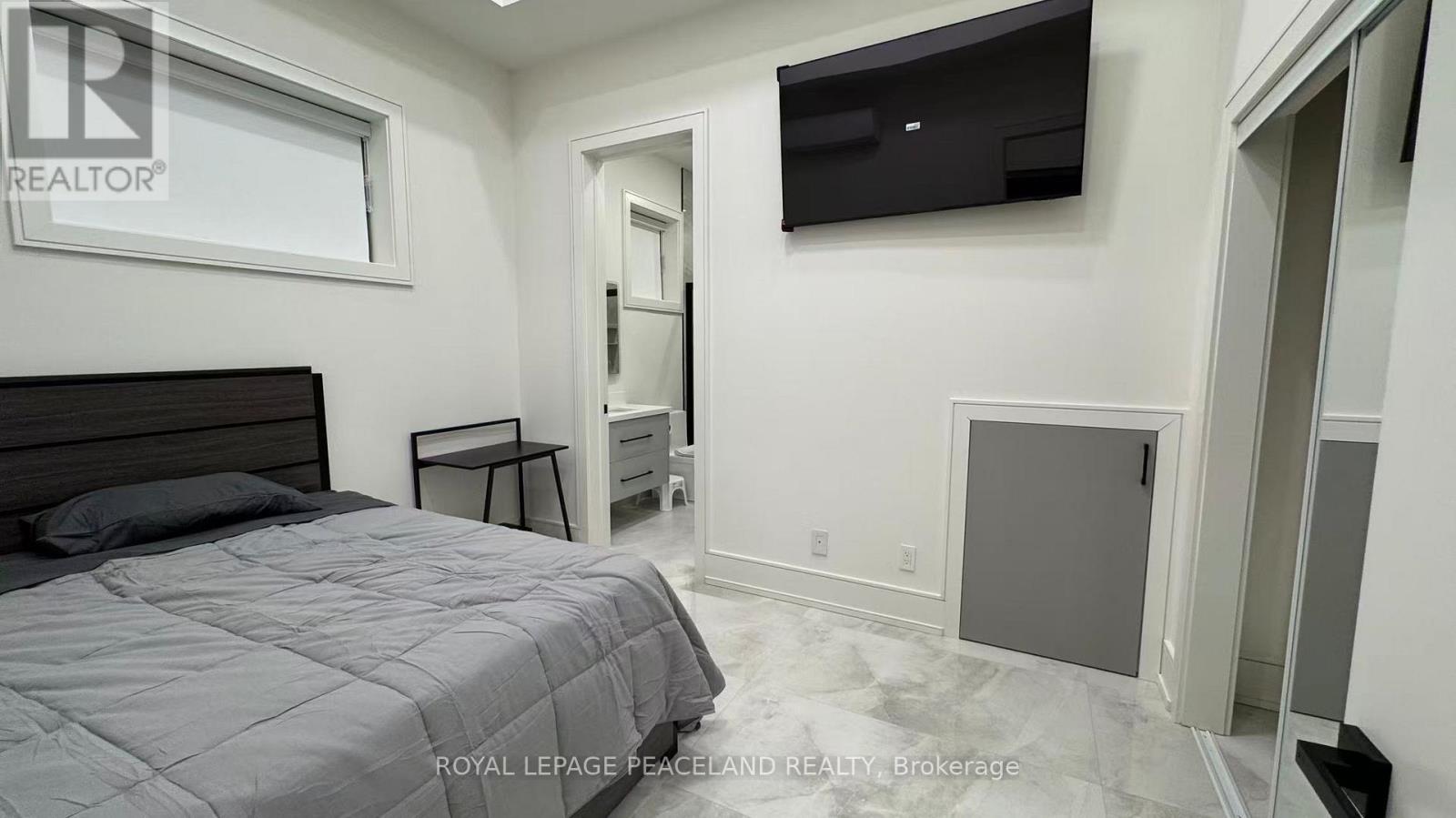 Lowerrm#1-All Included - 116 Holcolm Road, Toronto, Ontario  M2N 2C9 - Photo 4 - C12760104