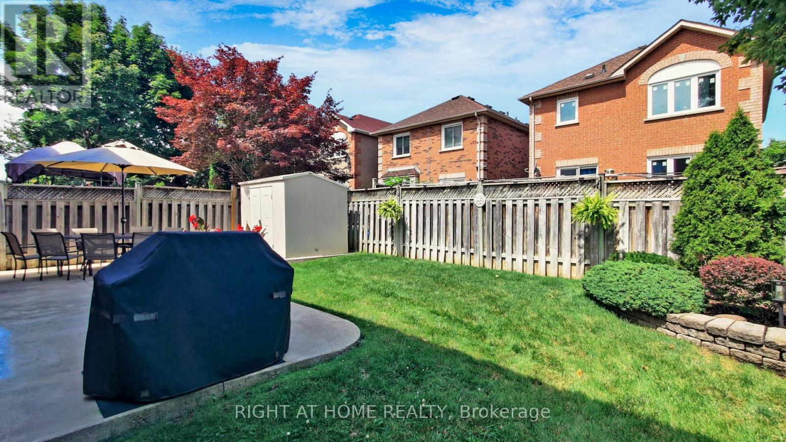 102 Mullis Crescent, Brampton, Ontario  L6Y 4T1 - Photo 39 - W12764550