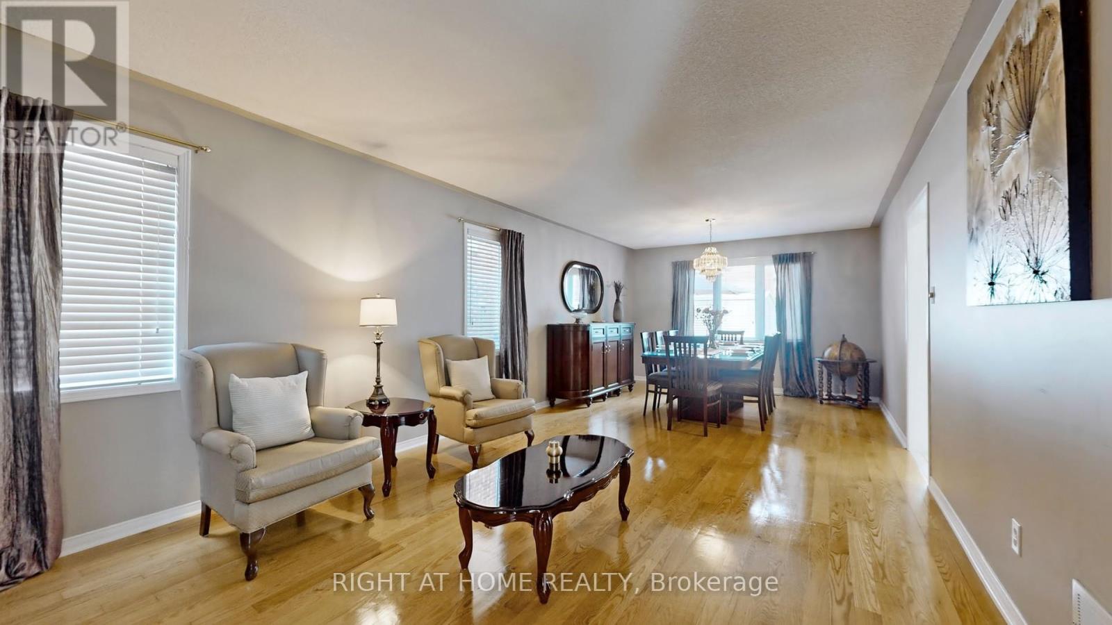 102 Mullis Crescent, Brampton, Ontario  L6Y 4T1 - Photo 6 - W12764550