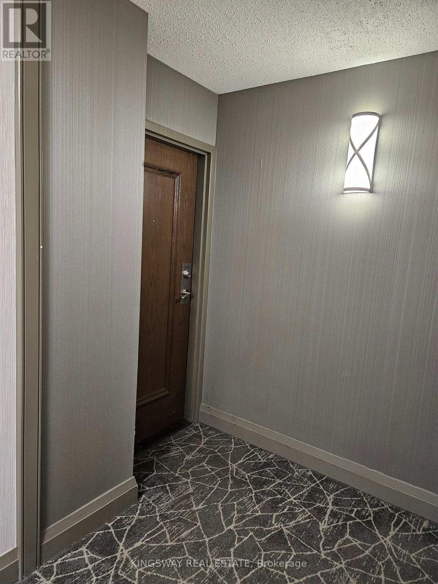 905 - 50 Kingsbridge Garden Circle, Mississauga (Hurontario), Ontario  L5R 1Y2 - Photo 18 - W12764594