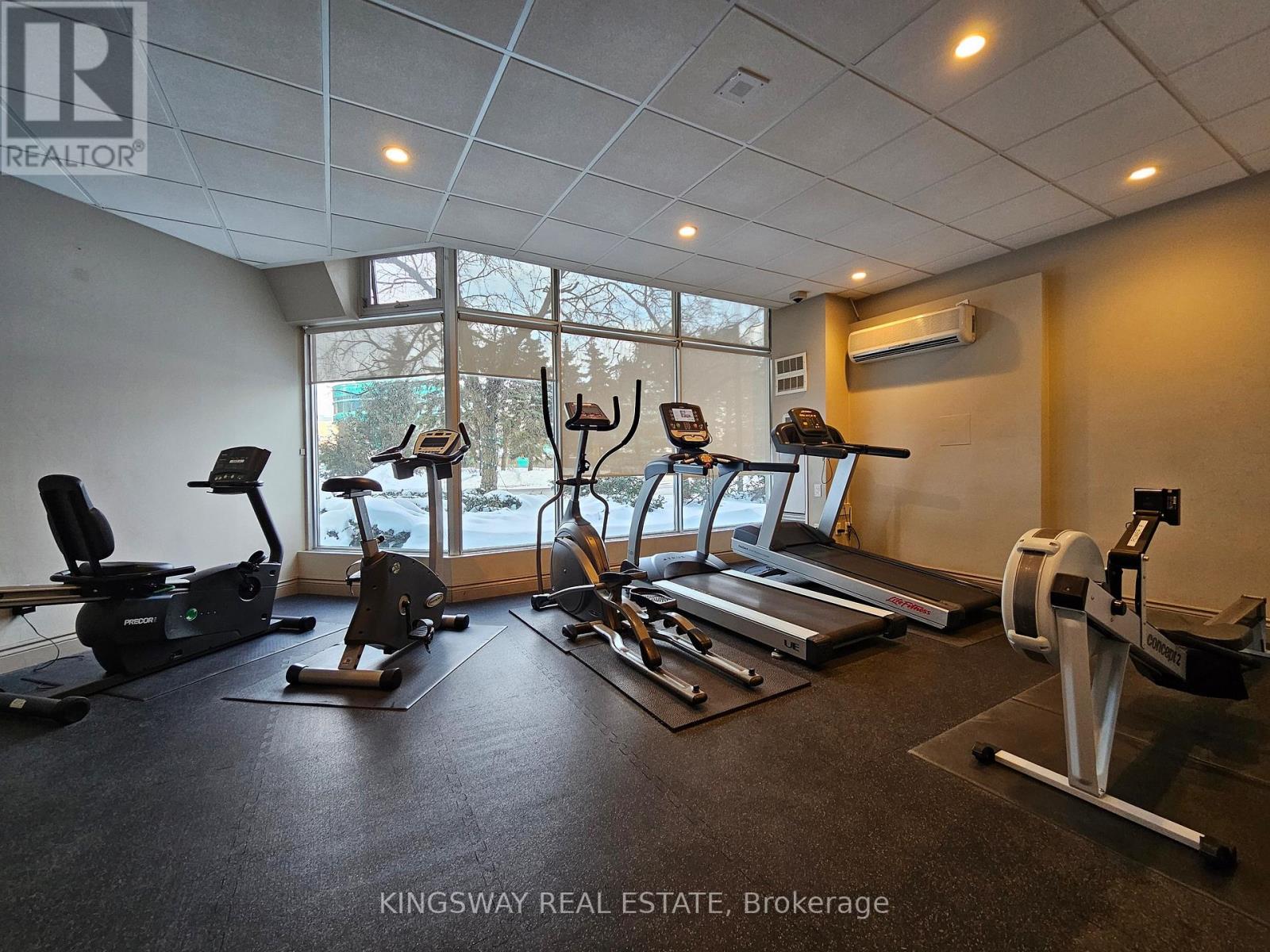 905 - 50 Kingsbridge Garden Circle, Mississauga (Hurontario), Ontario  L5R 1Y2 - Photo 20 - W12764594