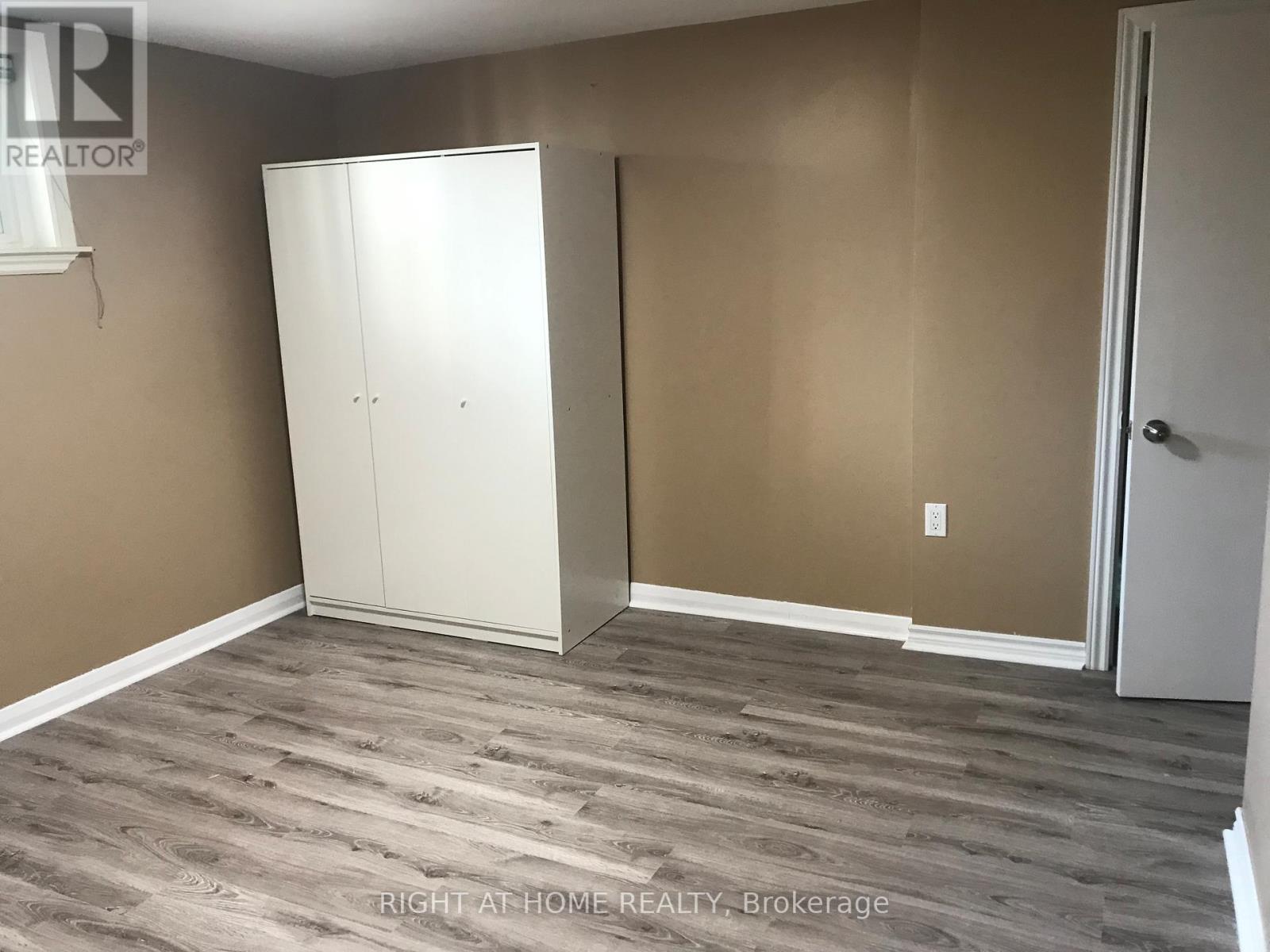 Basement - 35 Beckett (Baseement) Avenue, Toronto, Ontario  M6L 2B3 - Photo 6 - W12764598