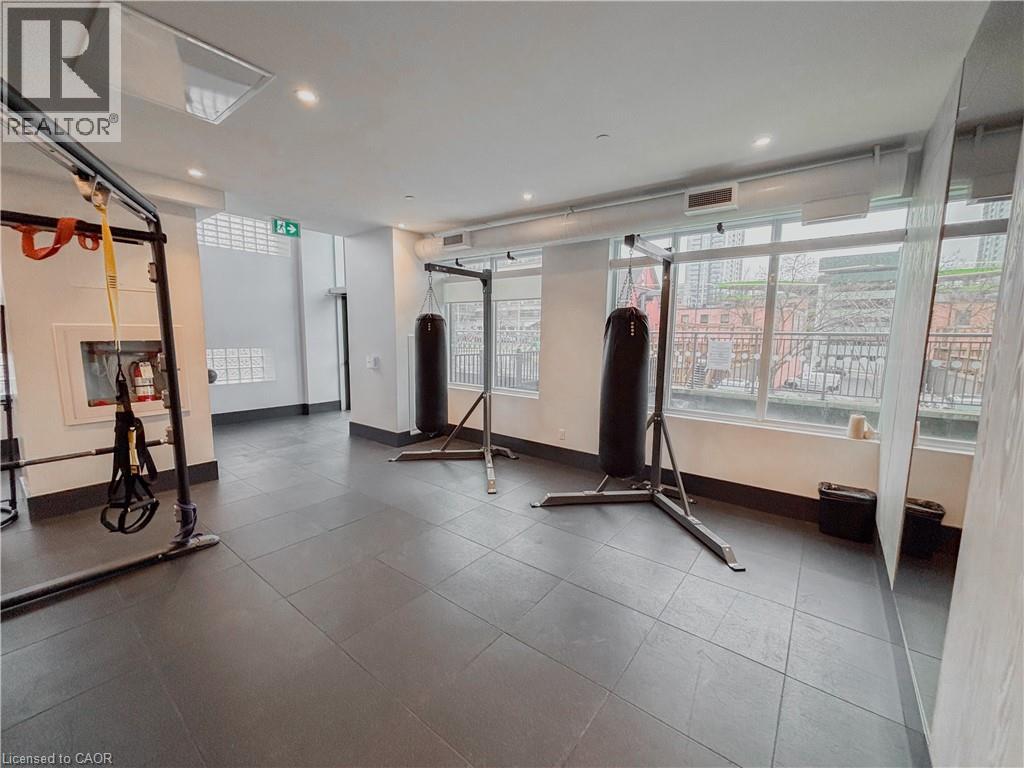 85 Duke Street W Unit# 1010, Kitchener, Ontario  N2H 0B7 - Photo 3 - 40803162