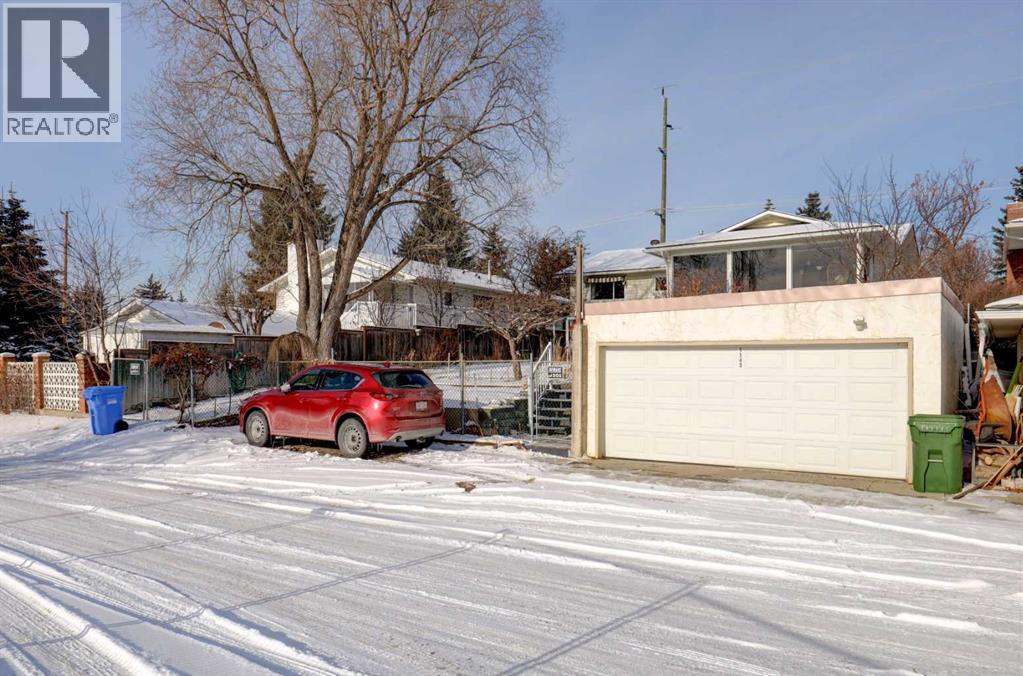 5943 Silver Ridge Drive Nw, Calgary, Alberta  T3B 3S2 - Photo 40 - A2284329