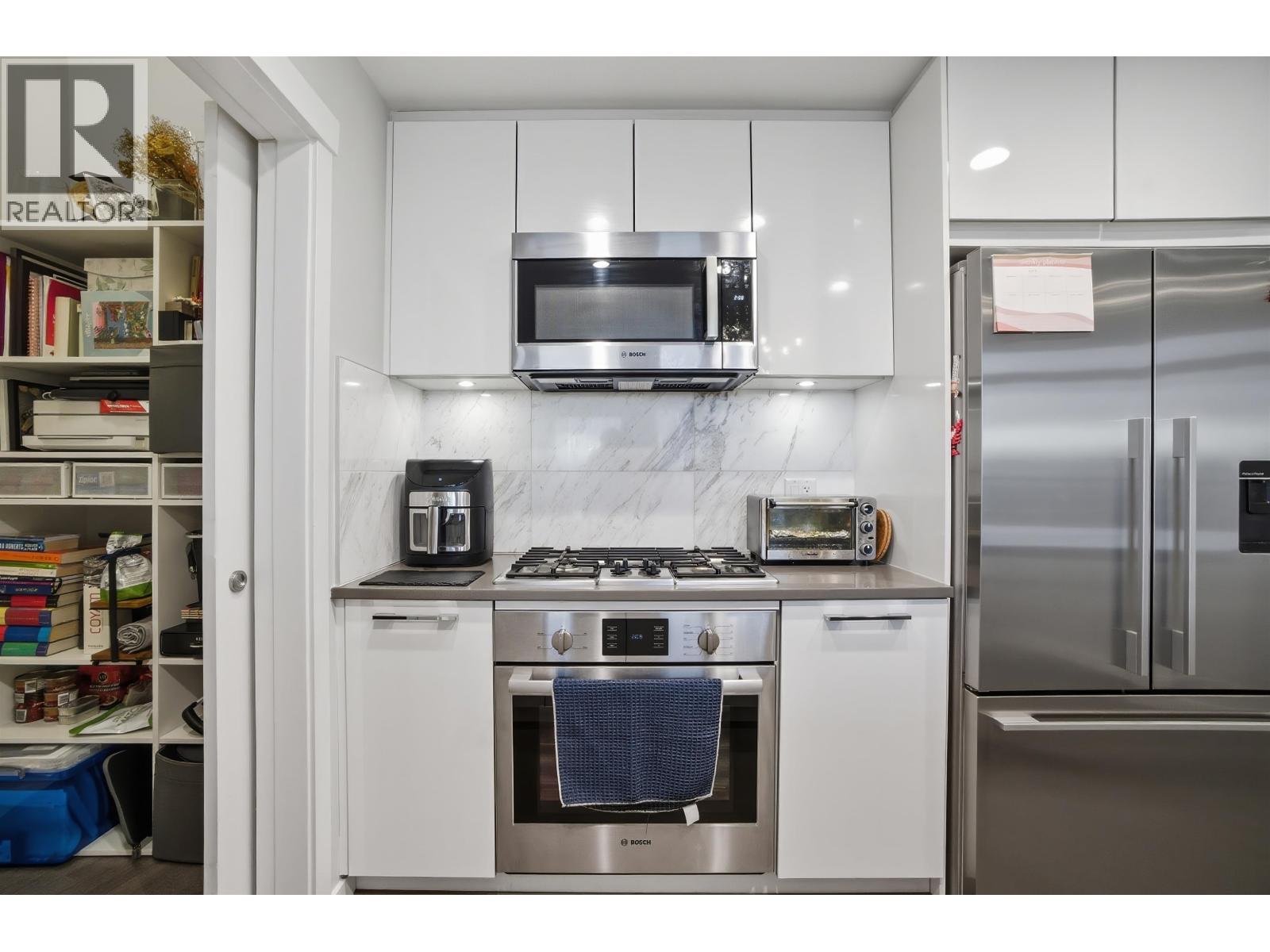 507 3263 Pierview Crescent, Vancouver, British Columbia  V5S 0C3 - Photo 18 - R3087303