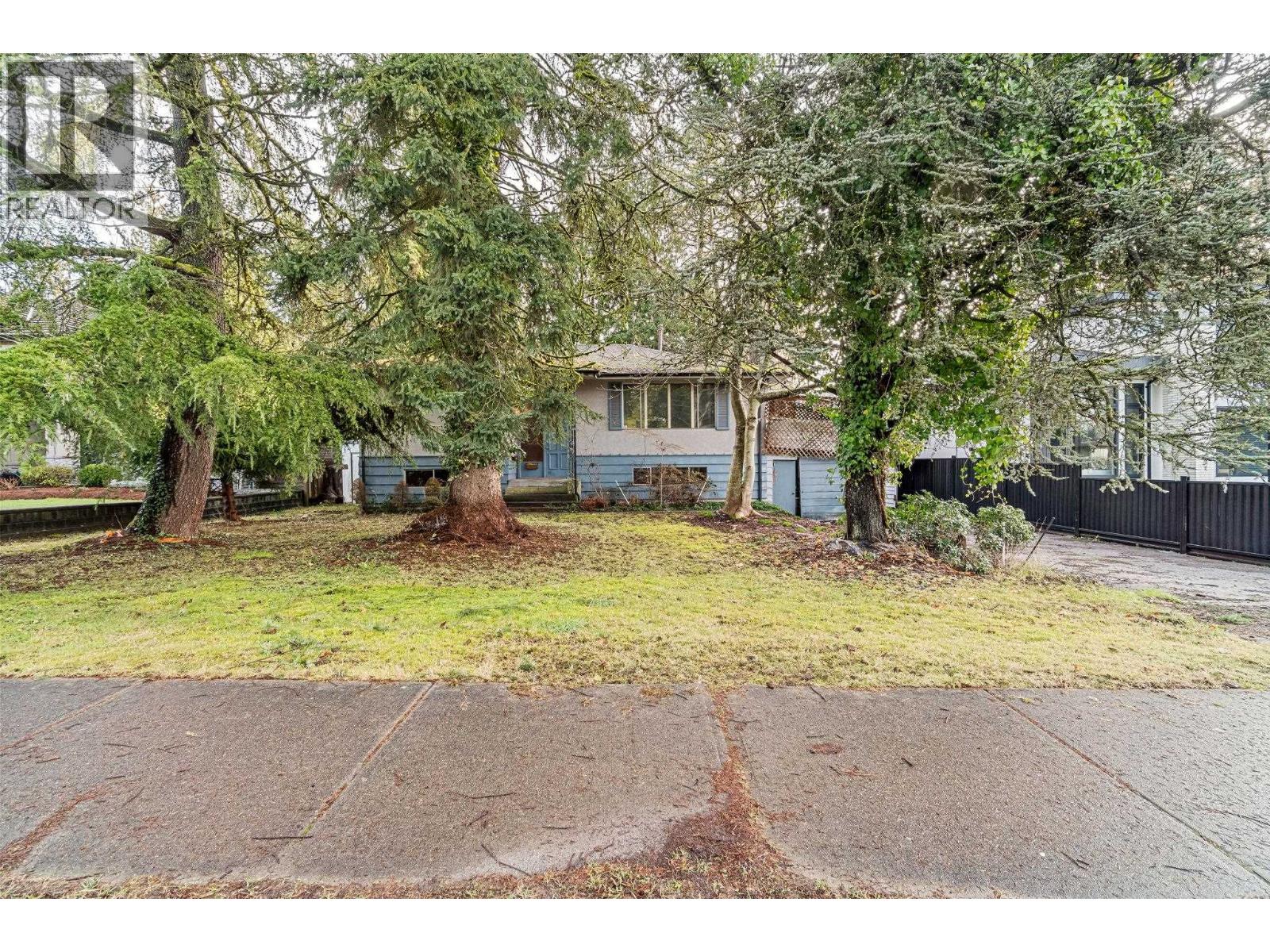 885 Porter Street, Coquitlam, British Columbia  V3J 5B9 - Photo 1 - R3087313