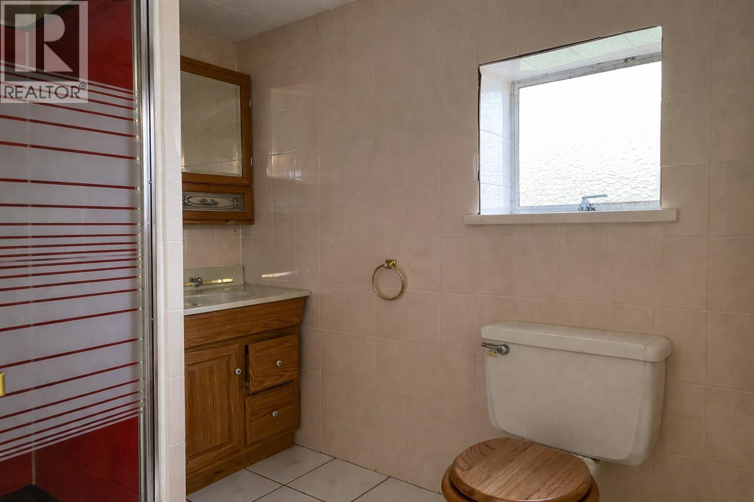 885 Porter Street, Coquitlam, British Columbia  V3J 5B9 - Photo 13 - R3087313