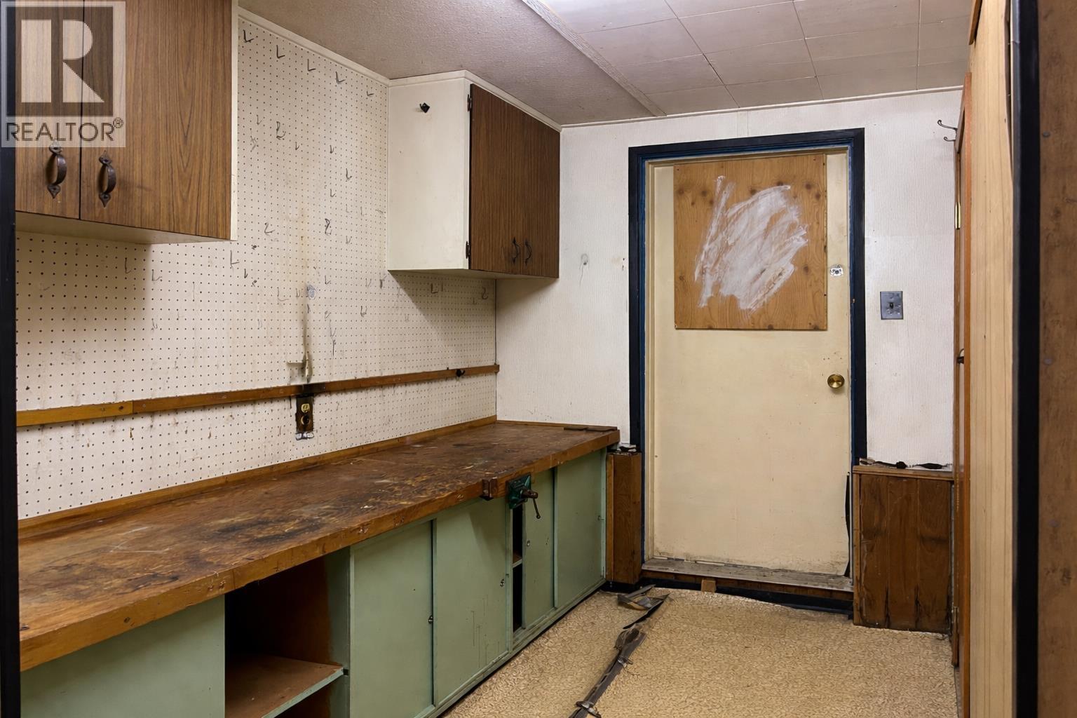 885 Porter Street, Coquitlam, British Columbia  V3J 5B9 - Photo 14 - R3087313