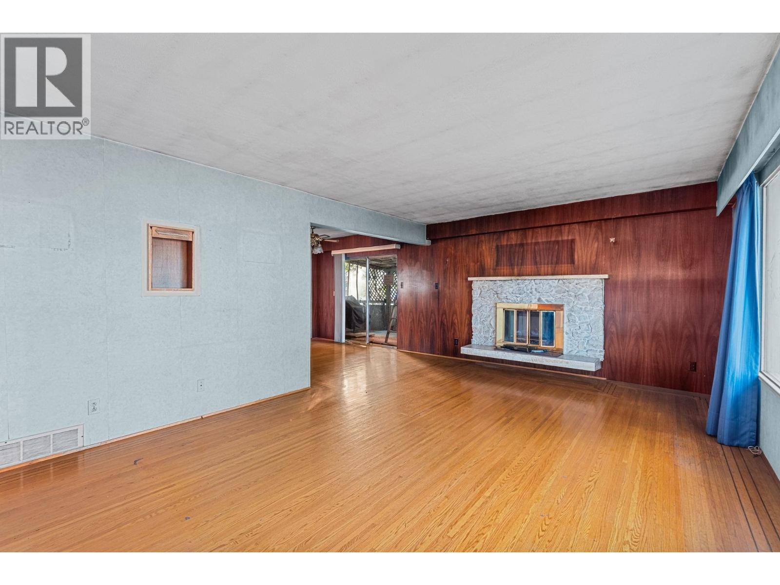 885 Porter Street, Coquitlam, British Columbia  V3J 5B9 - Photo 6 - R3087313