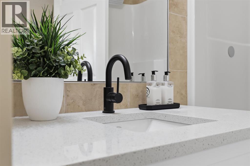 117 Panatella Park Nw, Calgary, Alberta  T3K 6L5 - Photo 29 - A2280427