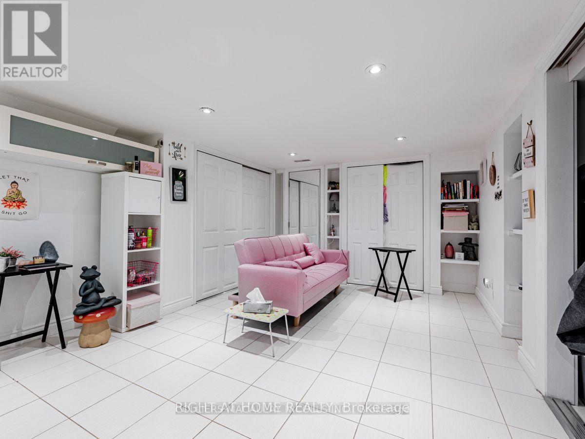 Basement - 1069 College Street, Toronto, Ontario  M6H 1B2 - Photo 3 - C12764612