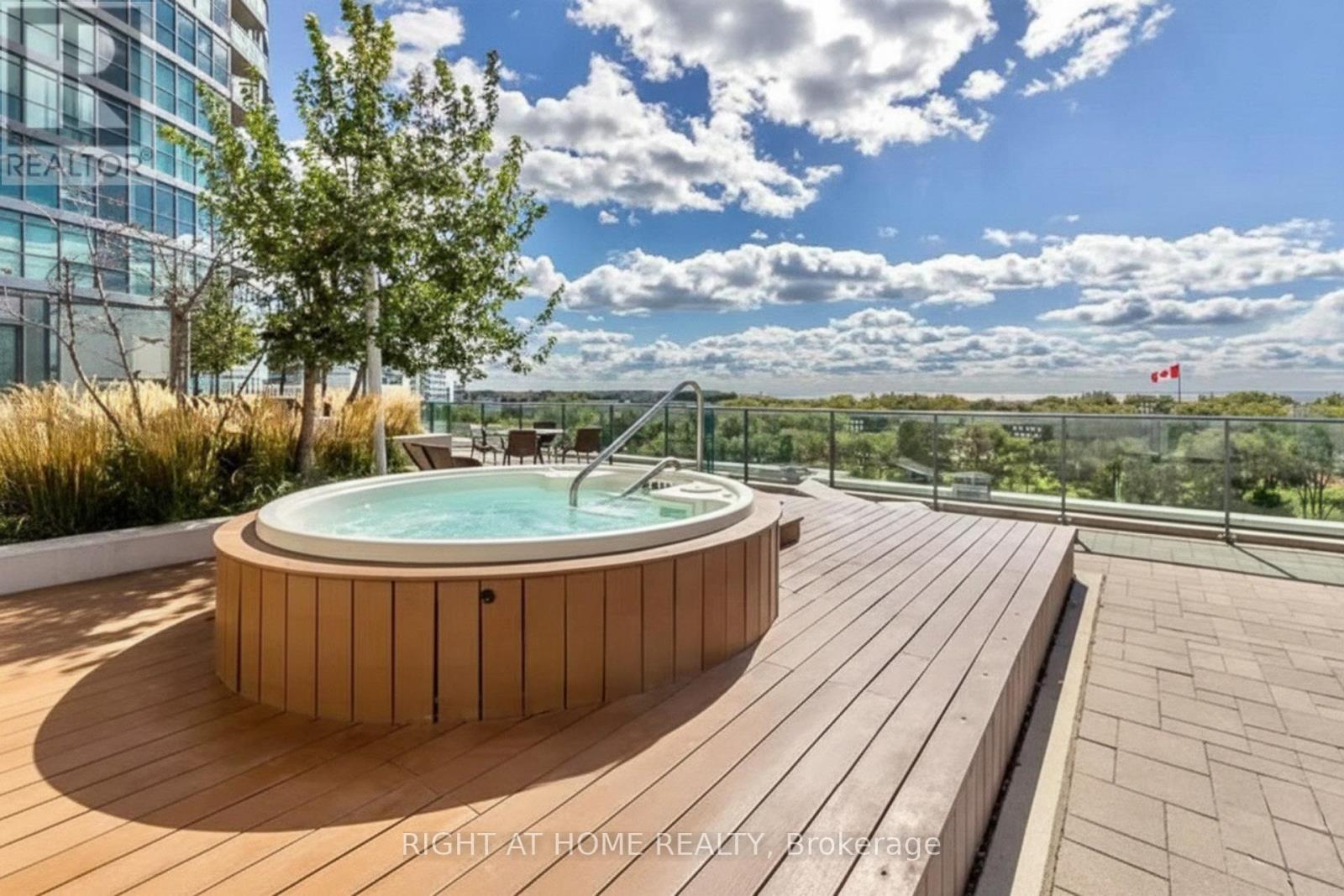 1710 - 215 Fort York Boulevard, Toronto, Ontario  M5V 4A2 - Photo 28 - C12764618