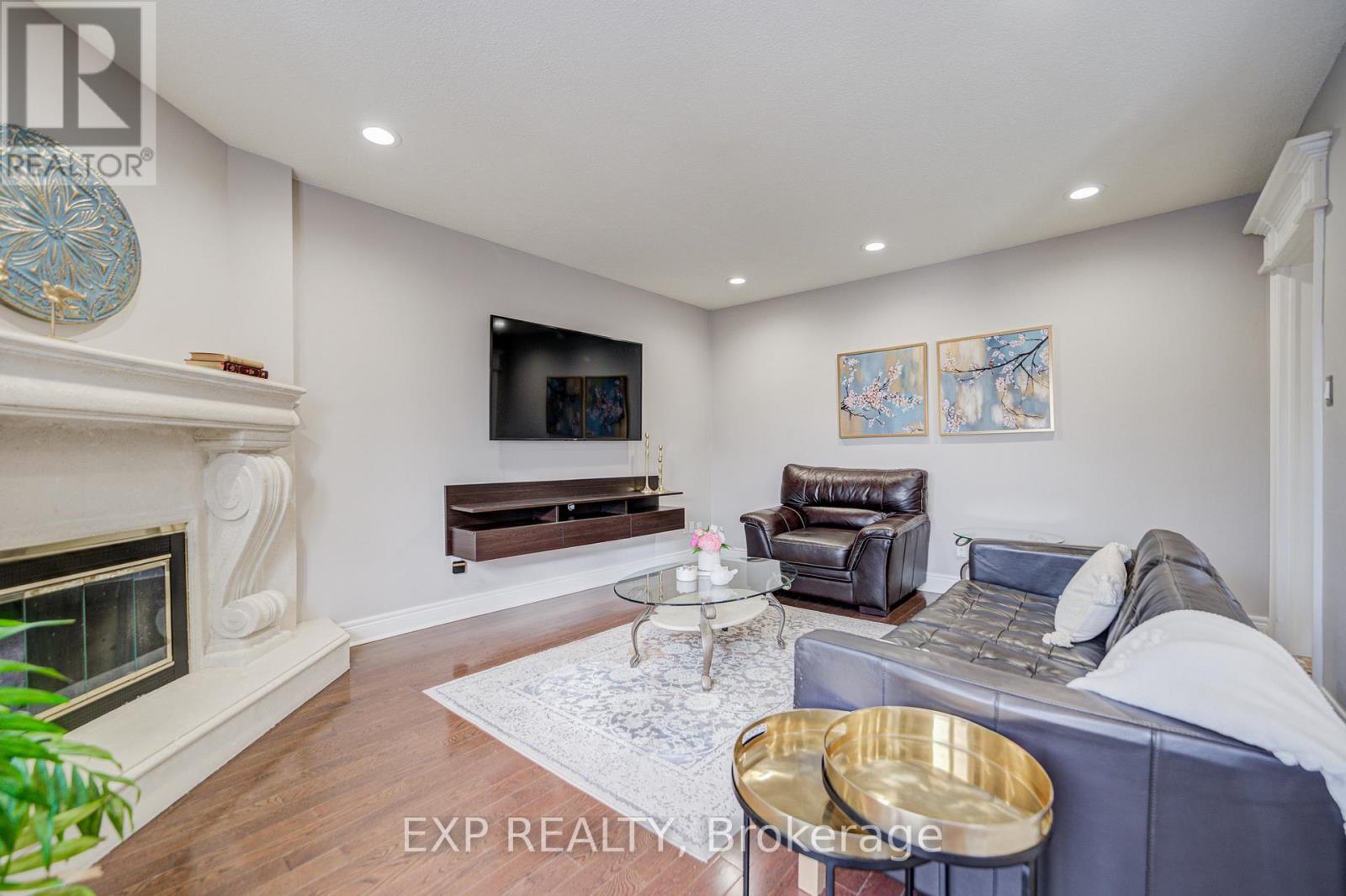 372 Greenock Drive, Vaughan, Ontario  L6A 1M5 - Photo 13 - N12763650