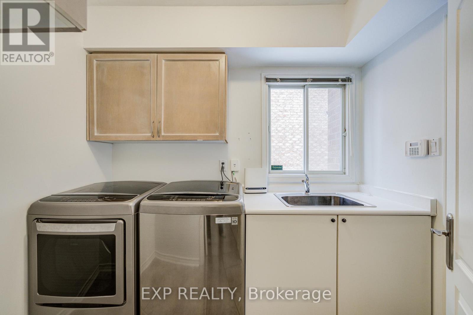 372 Greenock Drive, Vaughan, Ontario  L6A 1M5 - Photo 24 - N12763650