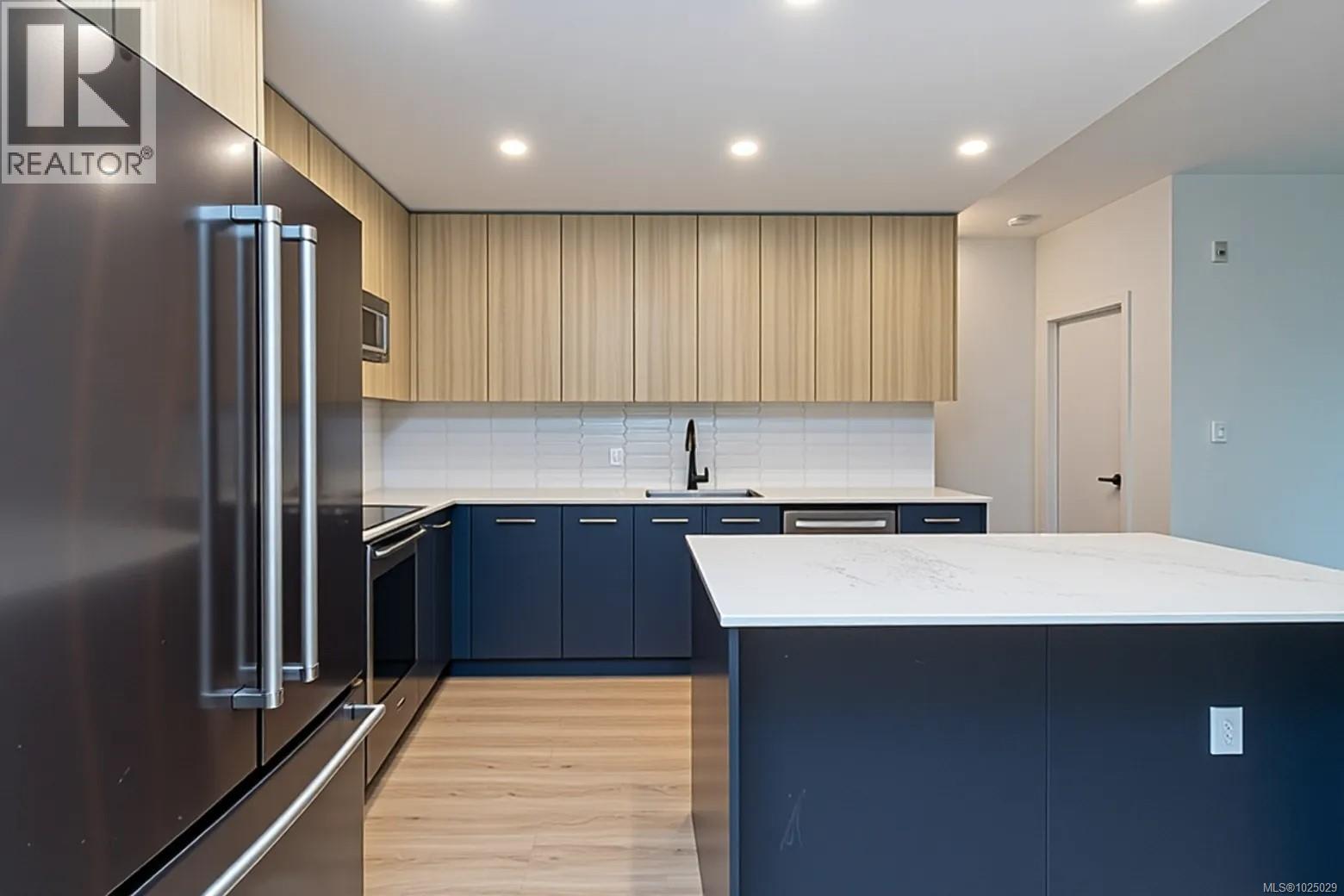 221 920 Reunion Ave, Langford, British Columbia  V9B 0W8 - Photo 4 - 1025029