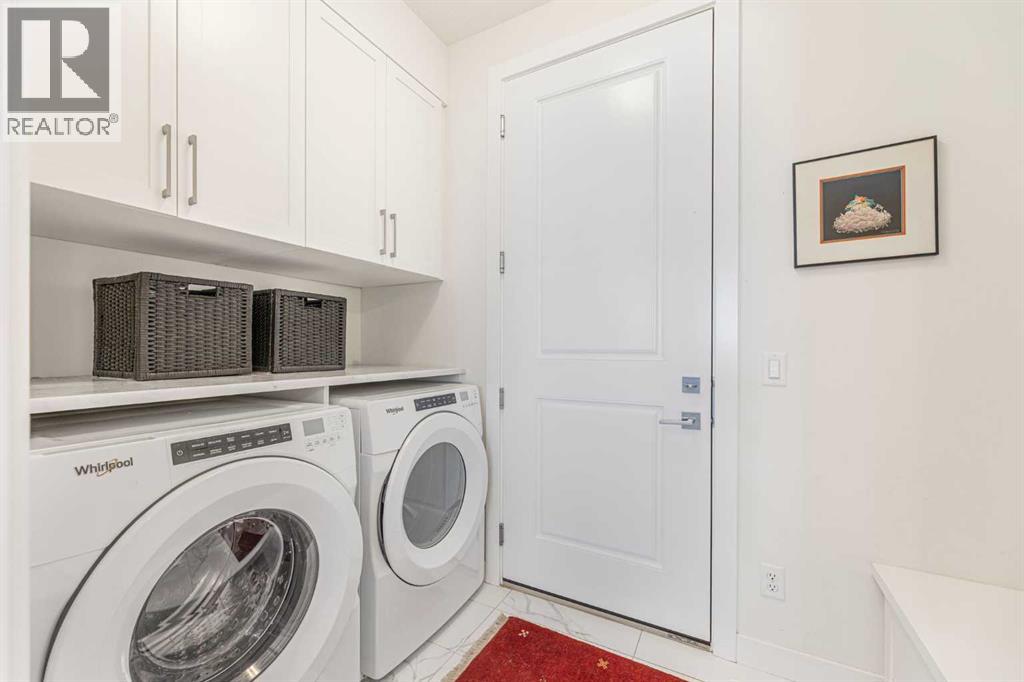 12572 Crestmont Boulevard Sw, Calgary, Alberta  T3B 6J5 - Photo 16 - A2277212