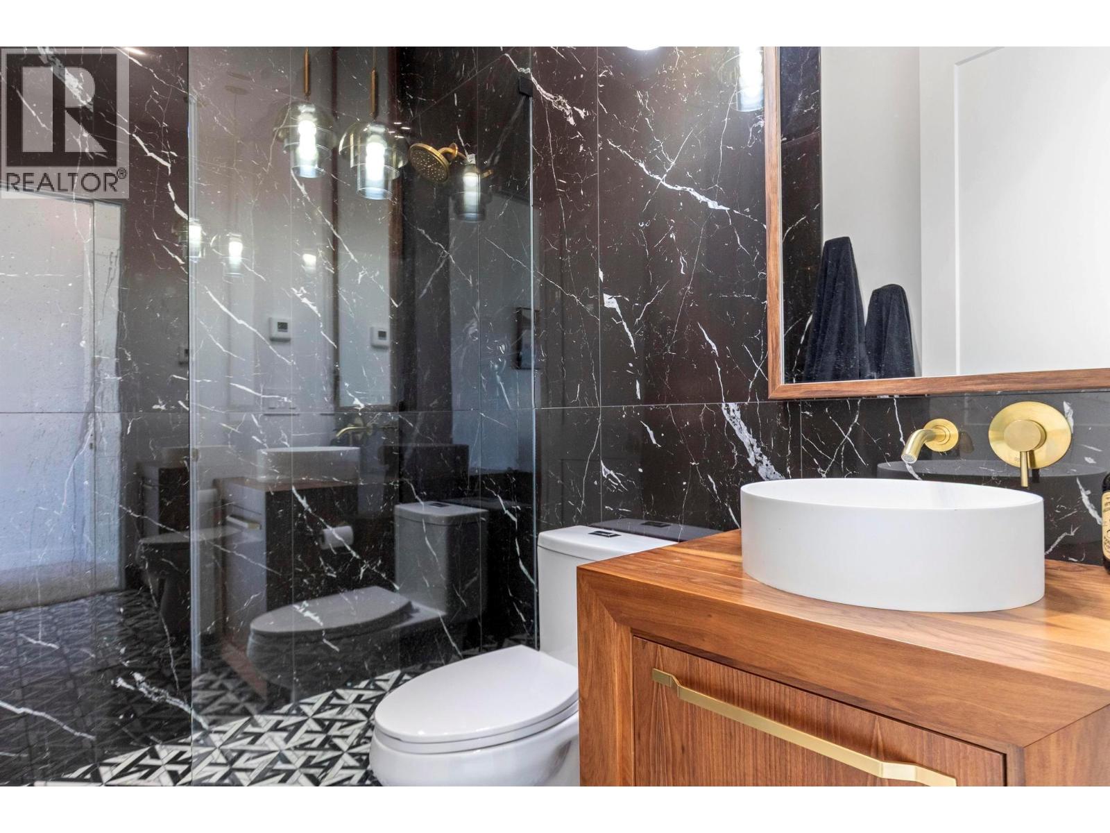 120 Sunset Boulevard, Vernon, British Columbia  V1H 1T7 - Photo 28 - 10374570