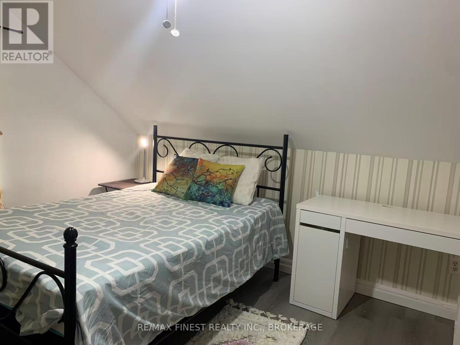 123 Bagot Street, Kingston, Ontario  K7L 3E7 - Photo 9 - X12607056