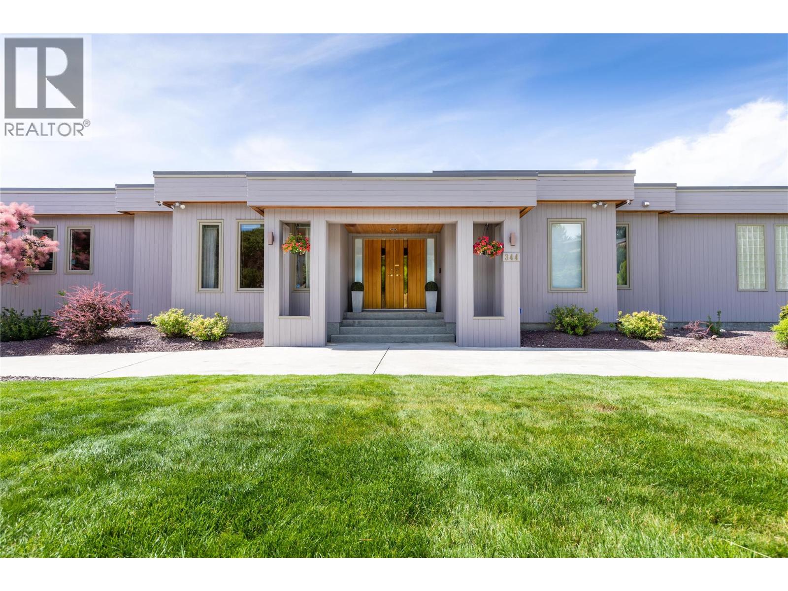 344 Raven Drive, Kelowna, British Columbia