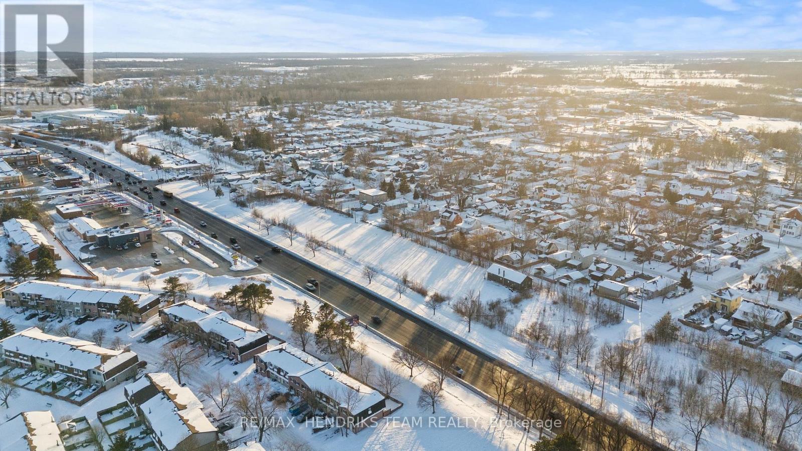 1 Drew Street, Welland (Broadway), Ontario  L3C 5H8 - Photo 6 - X12764630