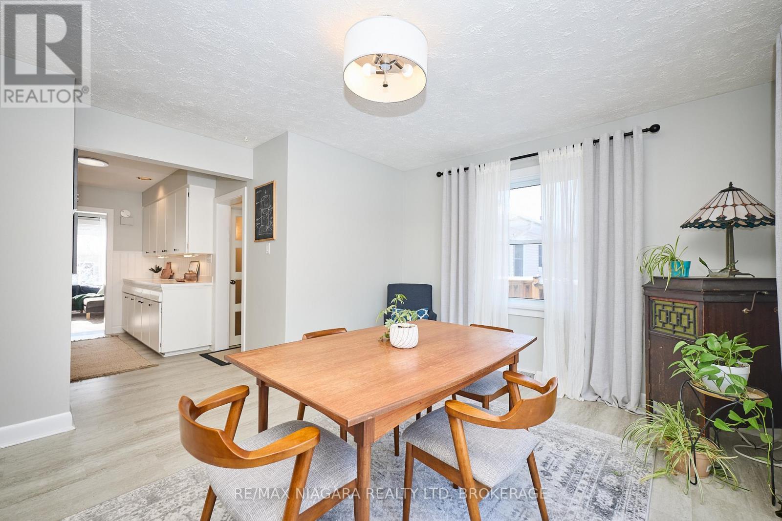 160 Norway Avenue, Welland (Prince Charles), Ontario  L3C 4A5 - Photo 28 - X12764632