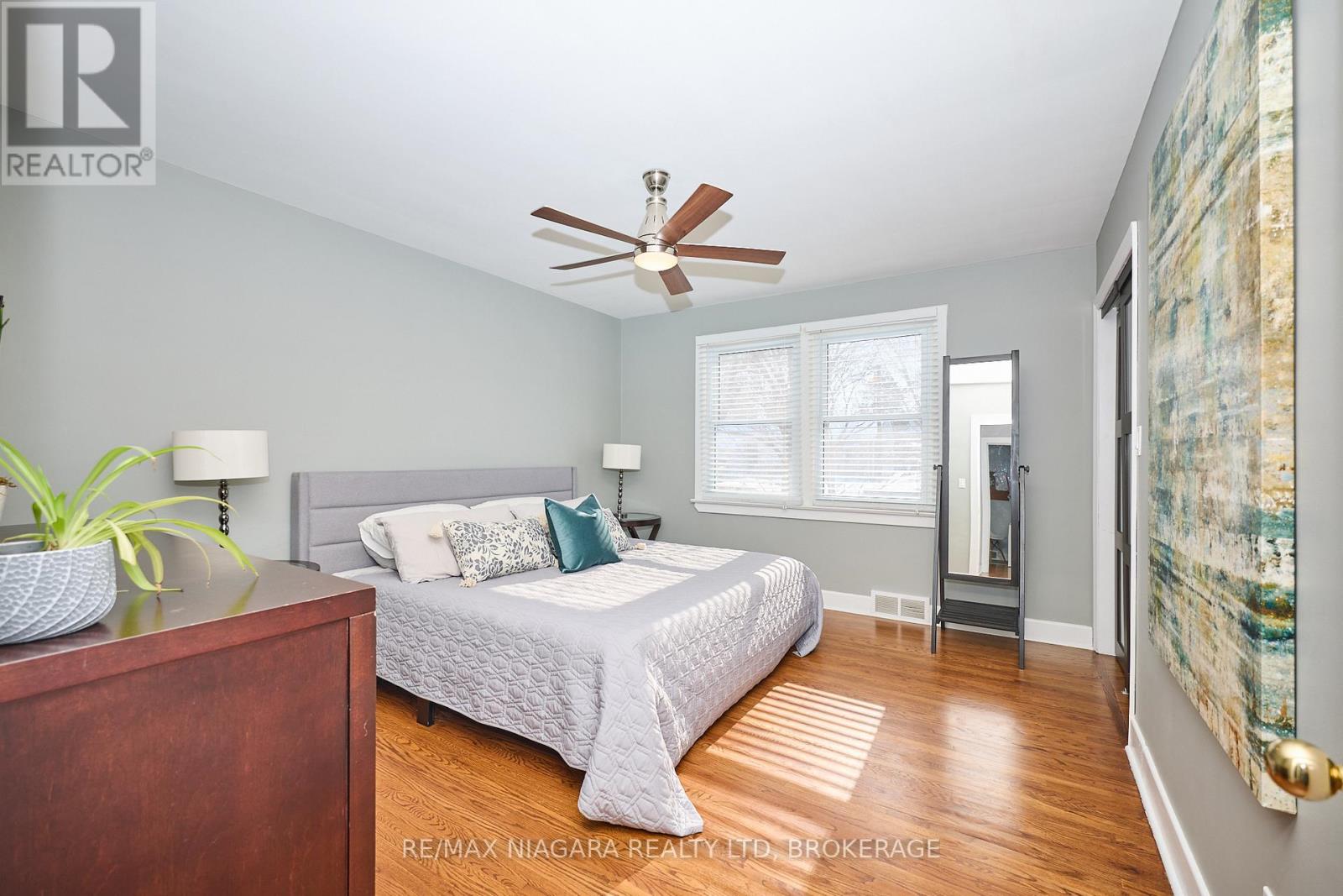 160 Norway Avenue, Welland (Prince Charles), Ontario  L3C 4A5 - Photo 30 - X12764632