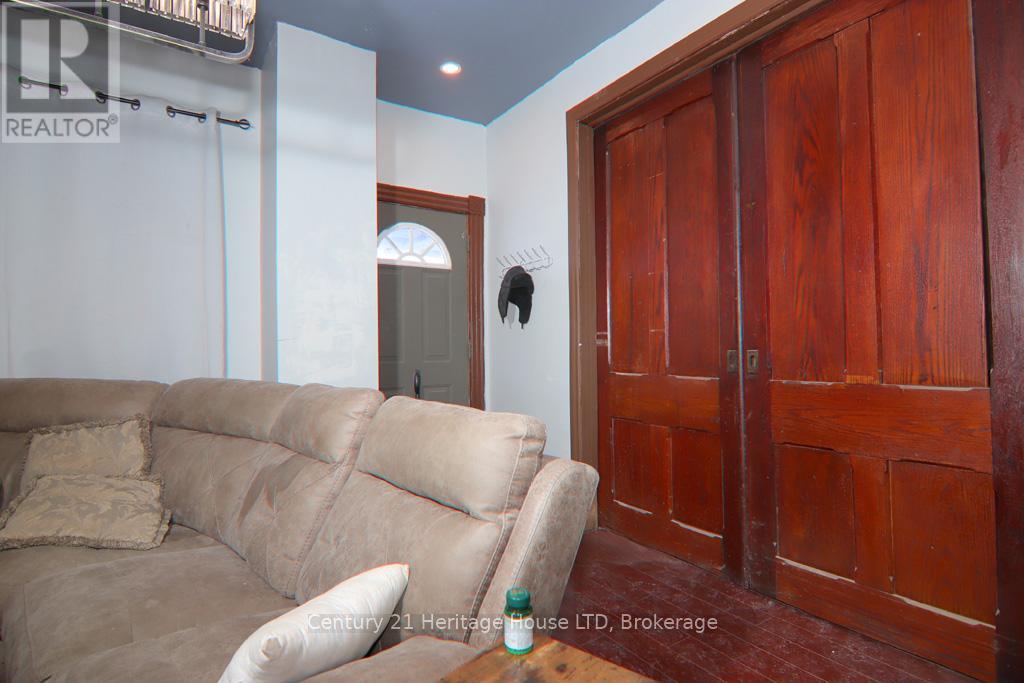 4034 Canborough Road, West Lincoln (Bismark/wellandport), Ontario  L0R 2J0 - Photo 11 - X12764654