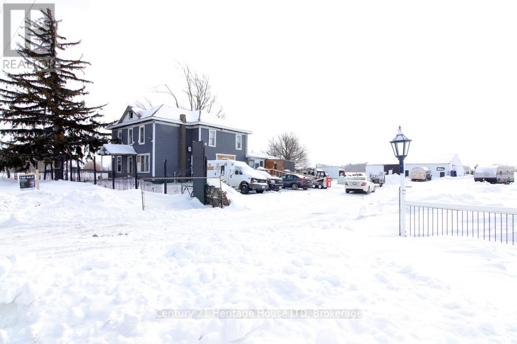 4034 Canborough Road, West Lincoln (Bismark/wellandport), Ontario  L0R 2J0 - Photo 2 - X12764654